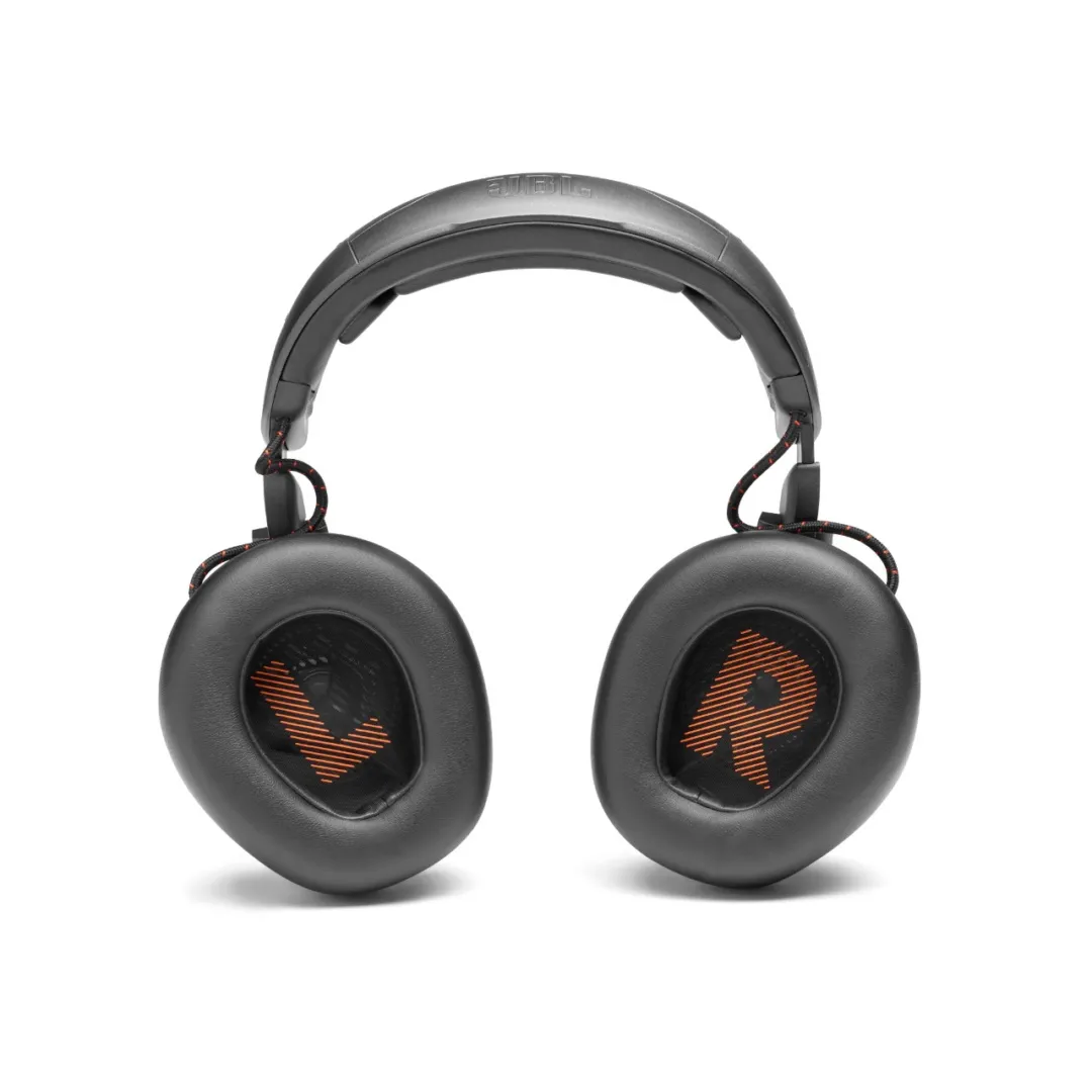 jbl_quantumone_productimage_cushions_1-1080x1080