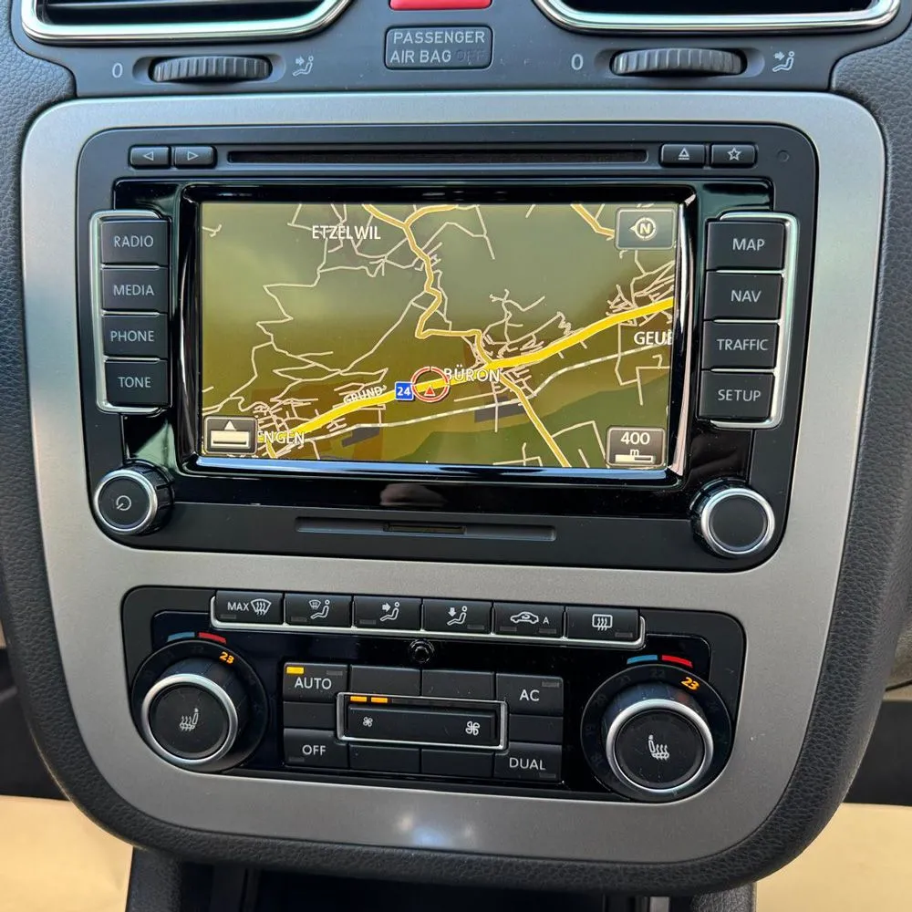 vw_scirocco_2011_oem_system