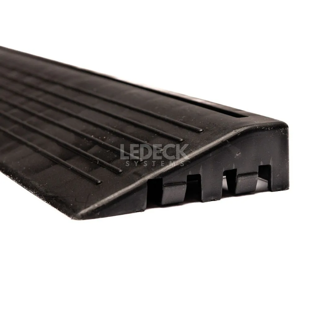 DIQ_PLASTIC_FLOORING_RAMP_FEMALE_BLACK_02