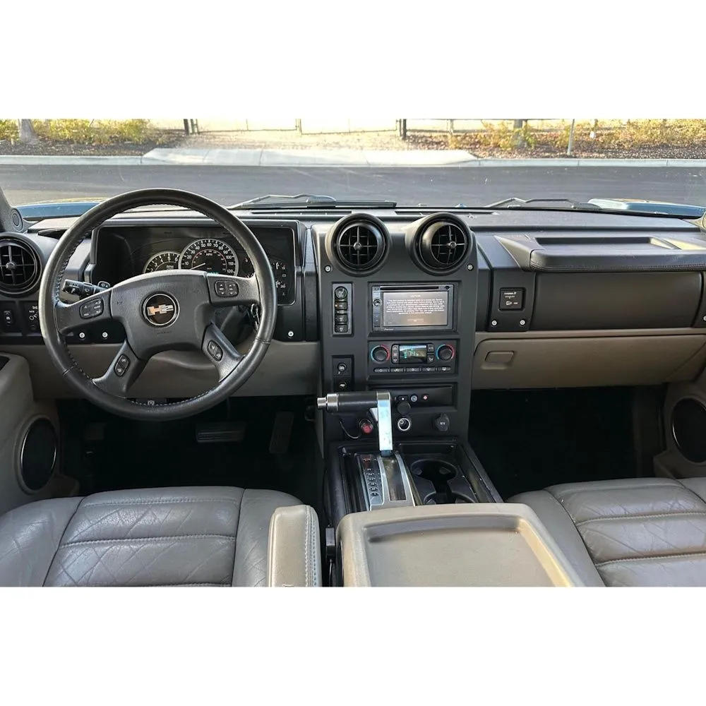 HUMMER H2 2001-2007 DASHBOARD DIGITALIQ 215