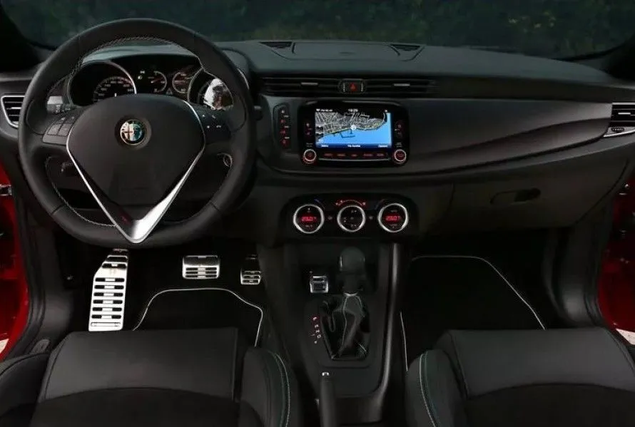 ALFA ROMEO GIULIETTA 2014-2020 DASHBOARD DIGITALIQ 026